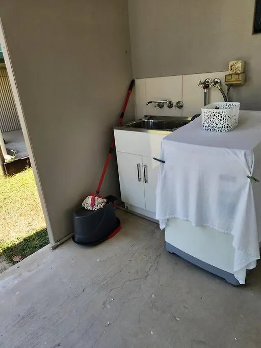 Sunrise Sands Kurrimine Beach Holiday home